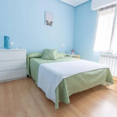 Subrau Apartment *